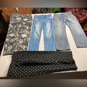 Girls size 5 bundle of 4 pants. Levi’s, Sonoma, gap leggings, Cherokee